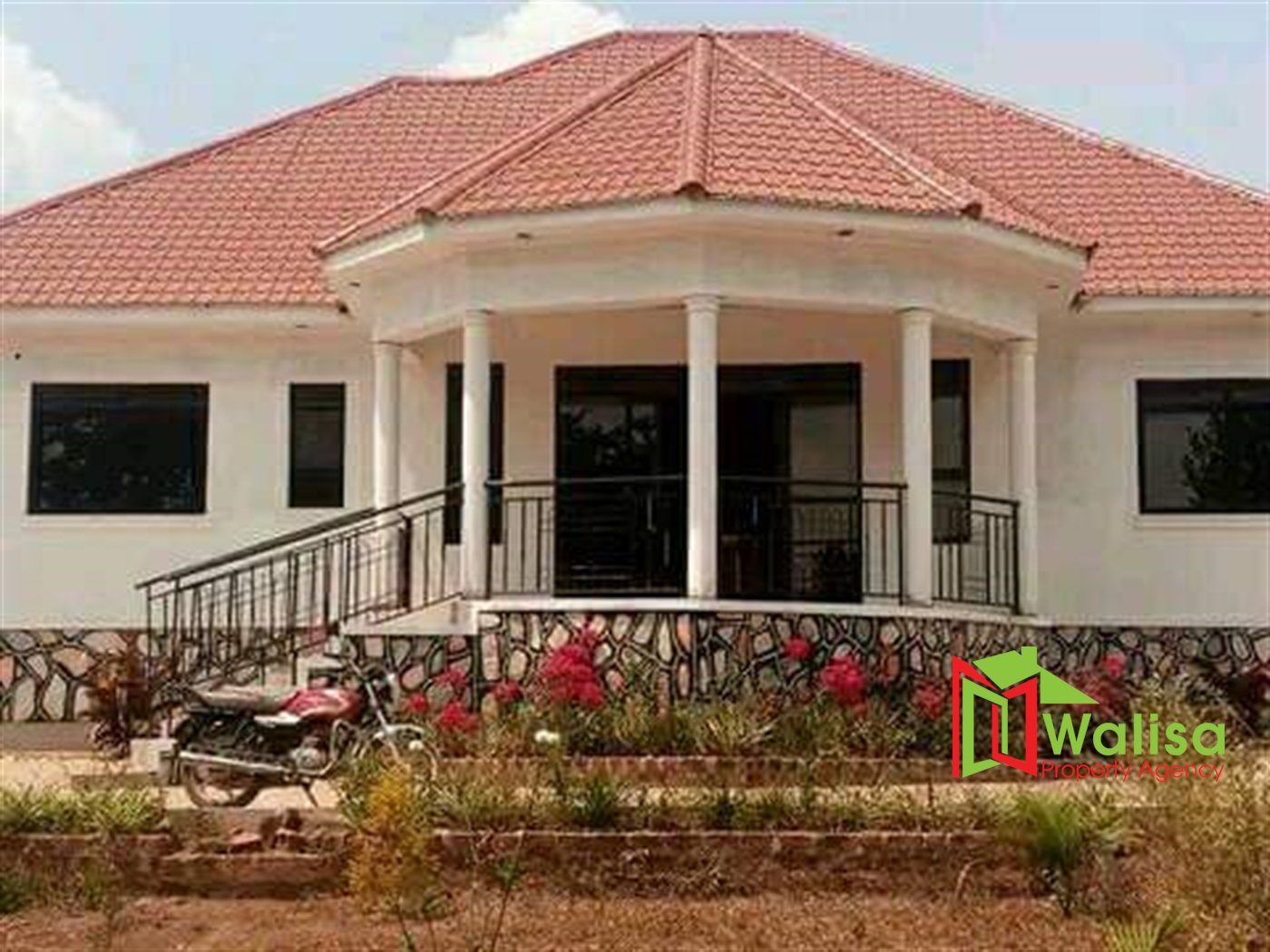 Mansion for sale in Matugga Wakiso