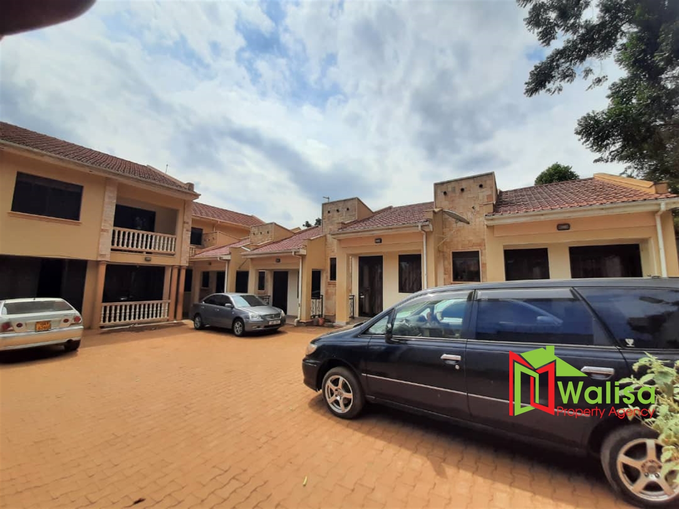 Storeyed house for sale in Kira Wakiso