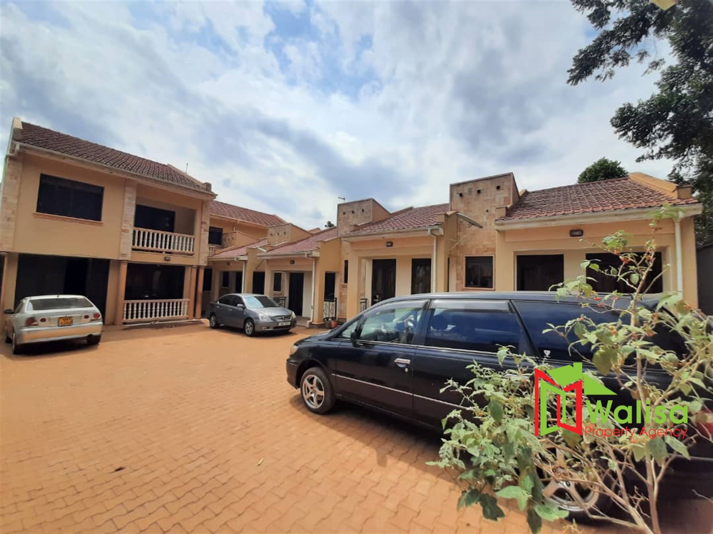 Storeyed house for sale in Kira Wakiso