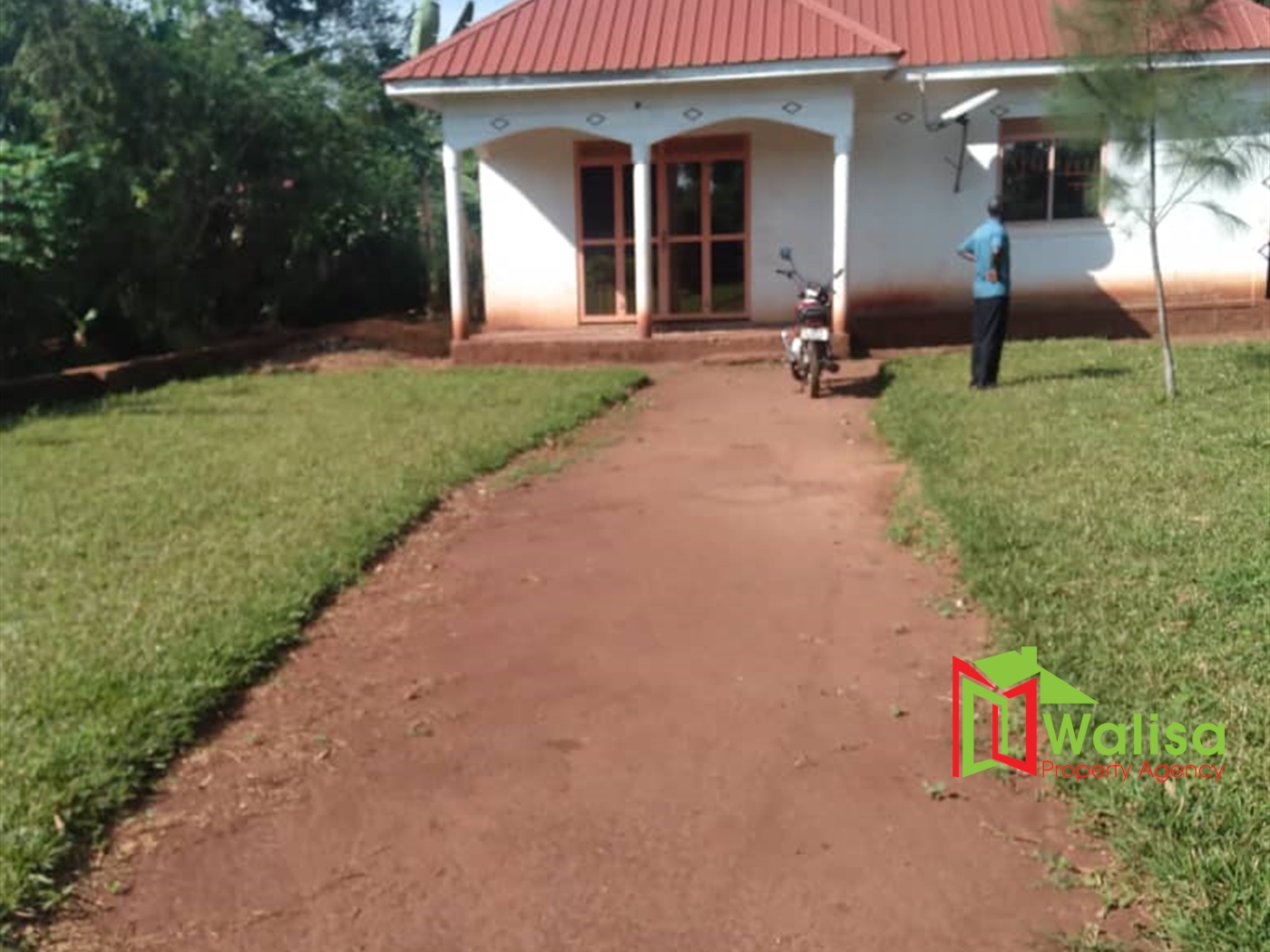 Shell House for sale in Busiika Luweero