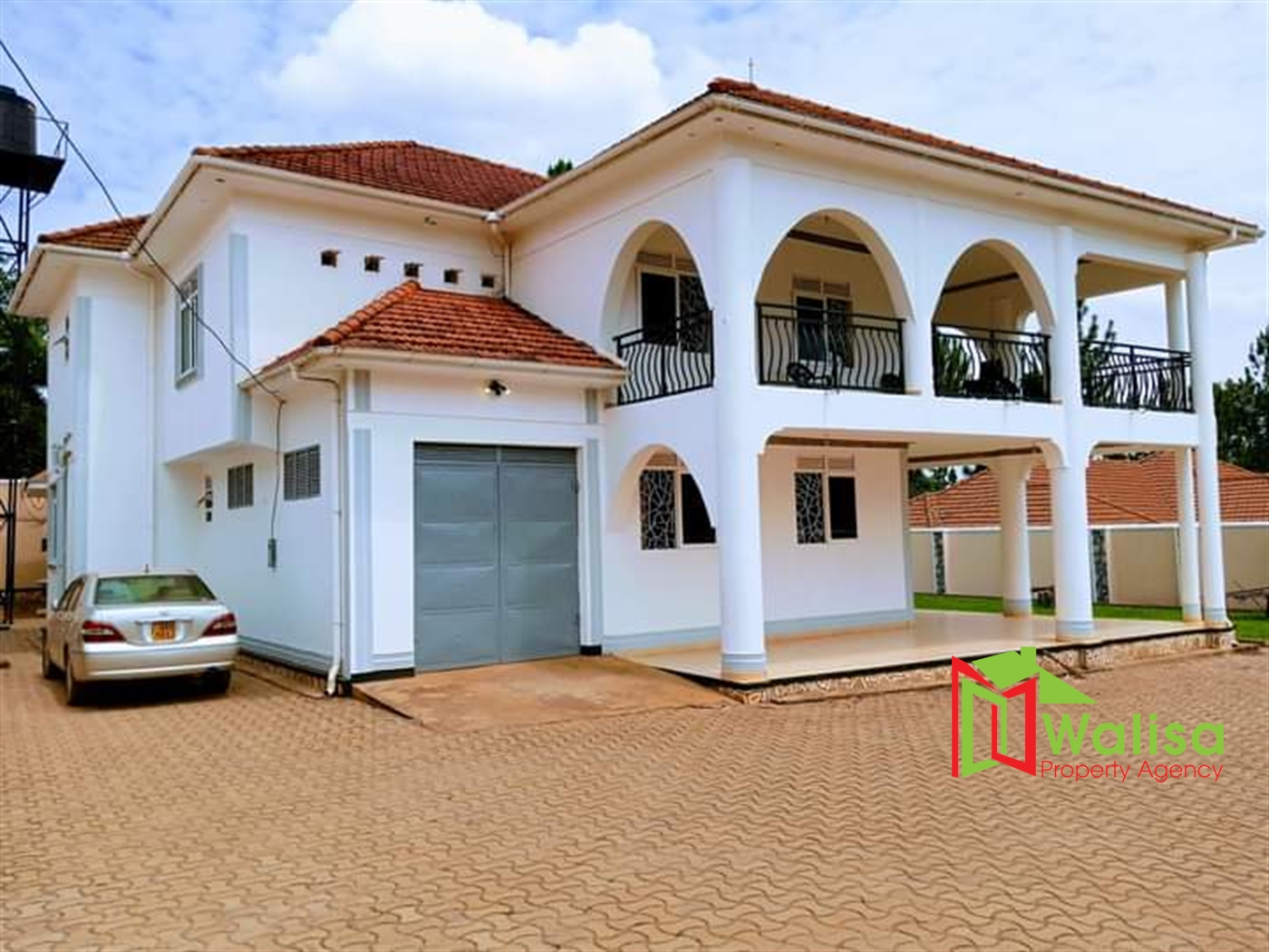 Storeyed house for sale in Kira Wakiso