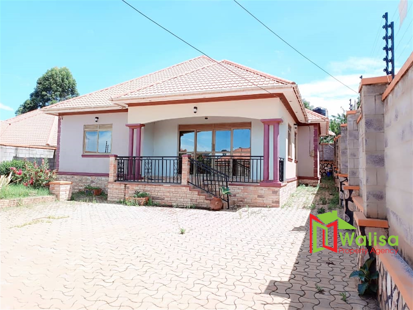Town House for sale in Namugongo Wakiso