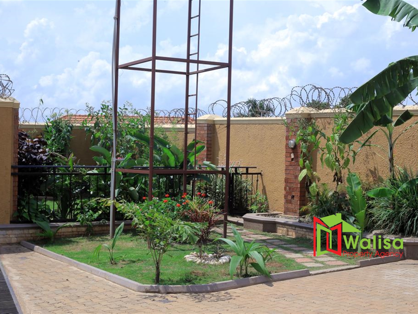 Bungalow for sale in Kisaasi Kampala