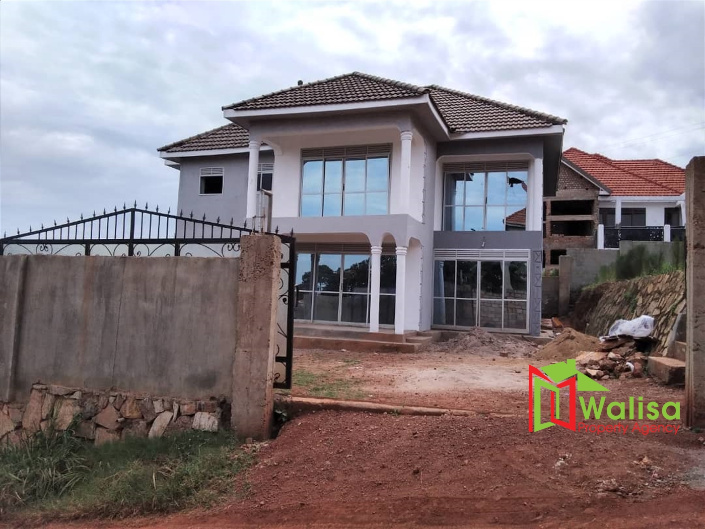 Storeyed house for sale in Bwebajja Wakiso