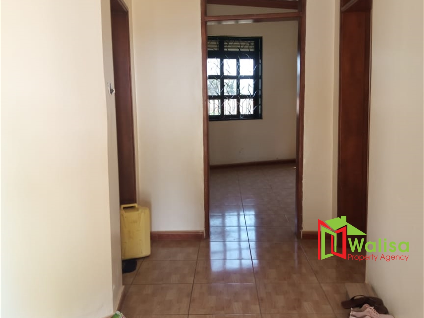 Town House for sale in Garuga Wakiso