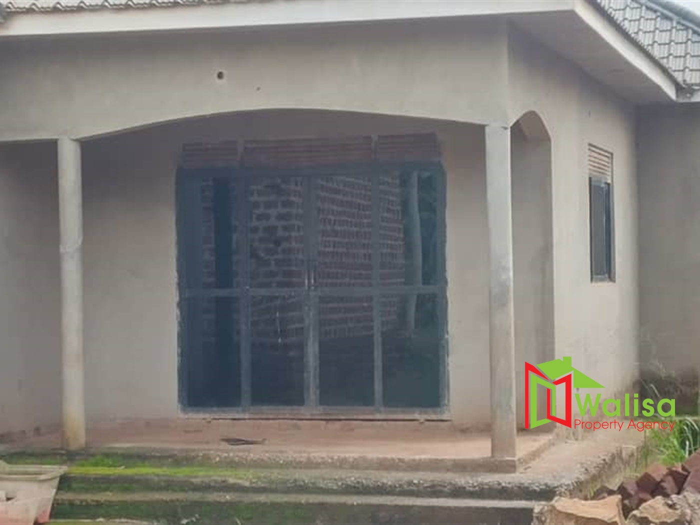 Shell House for sale in Namugongo Wakiso