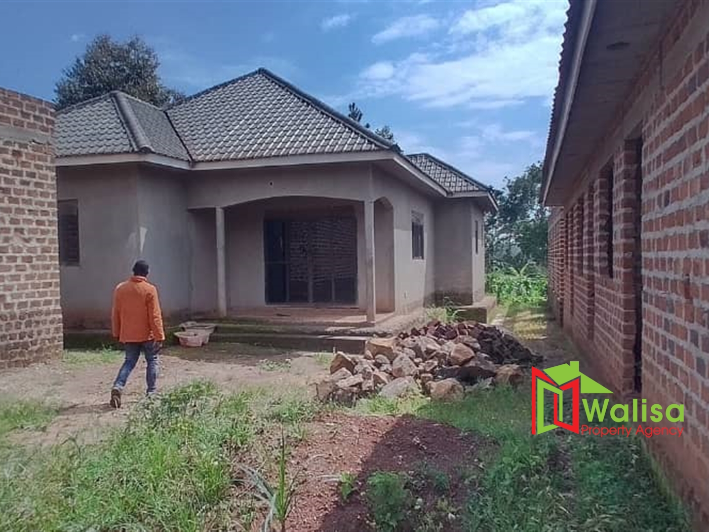 Shell House for sale in Namugongo Wakiso