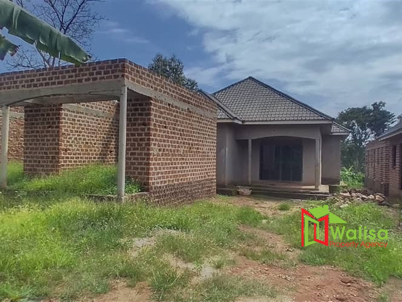 Shell House for sale in Namugongo Wakiso