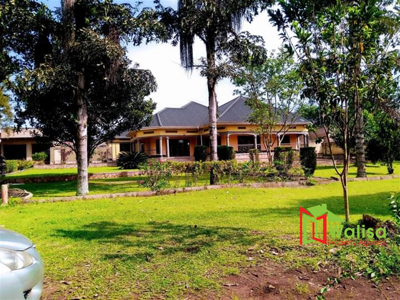 Bungalow for sale in Bulwaanyi Wakiso