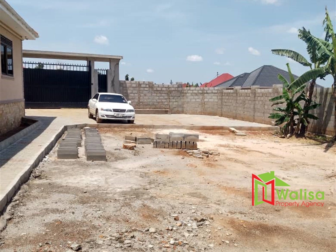 Town House for sale in Buyala Mityana