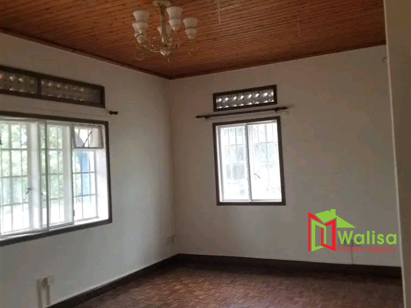 Bungalow for rent in Kololo Kampala