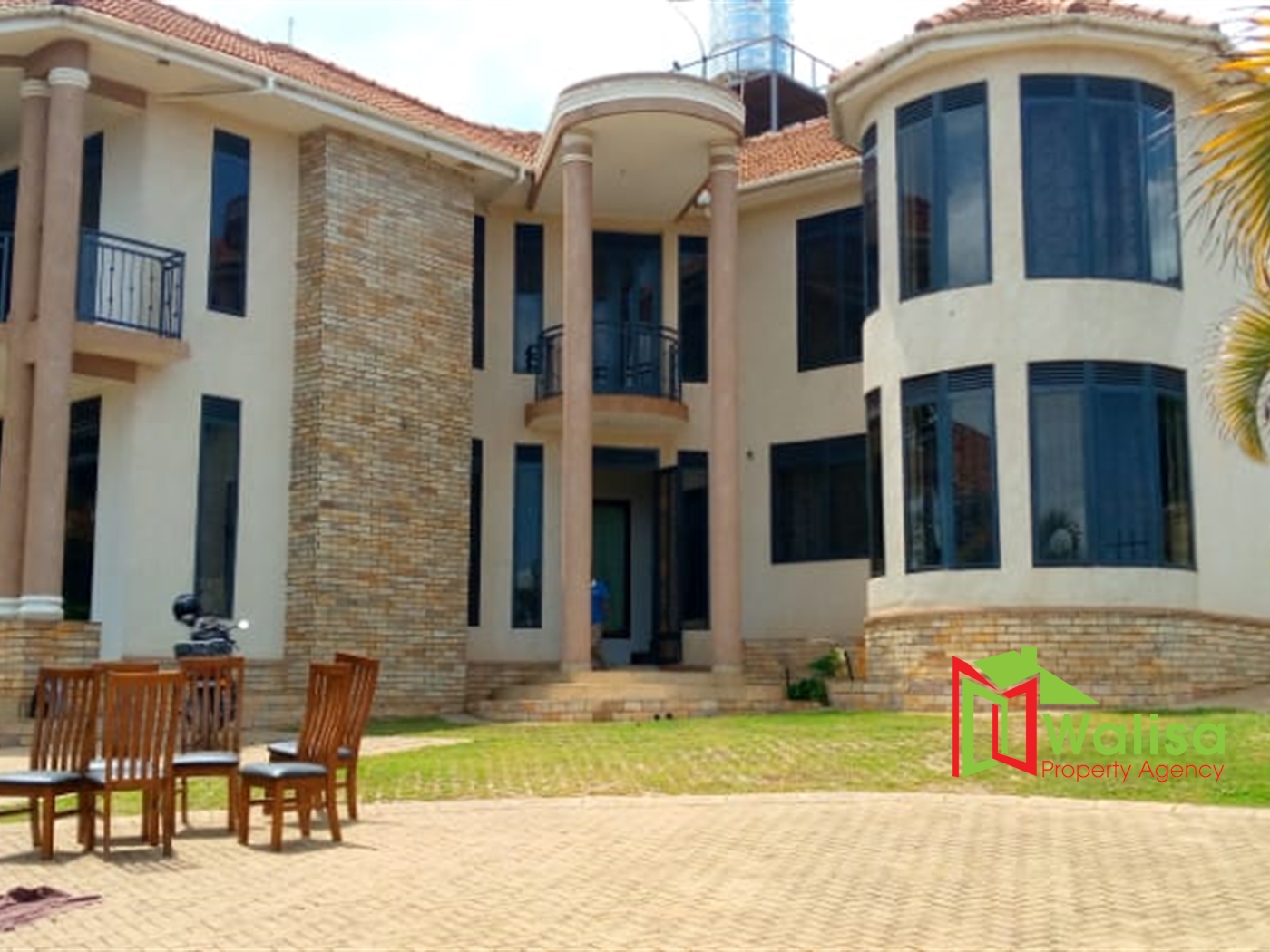 Mansion for rent in Buziga Kampala