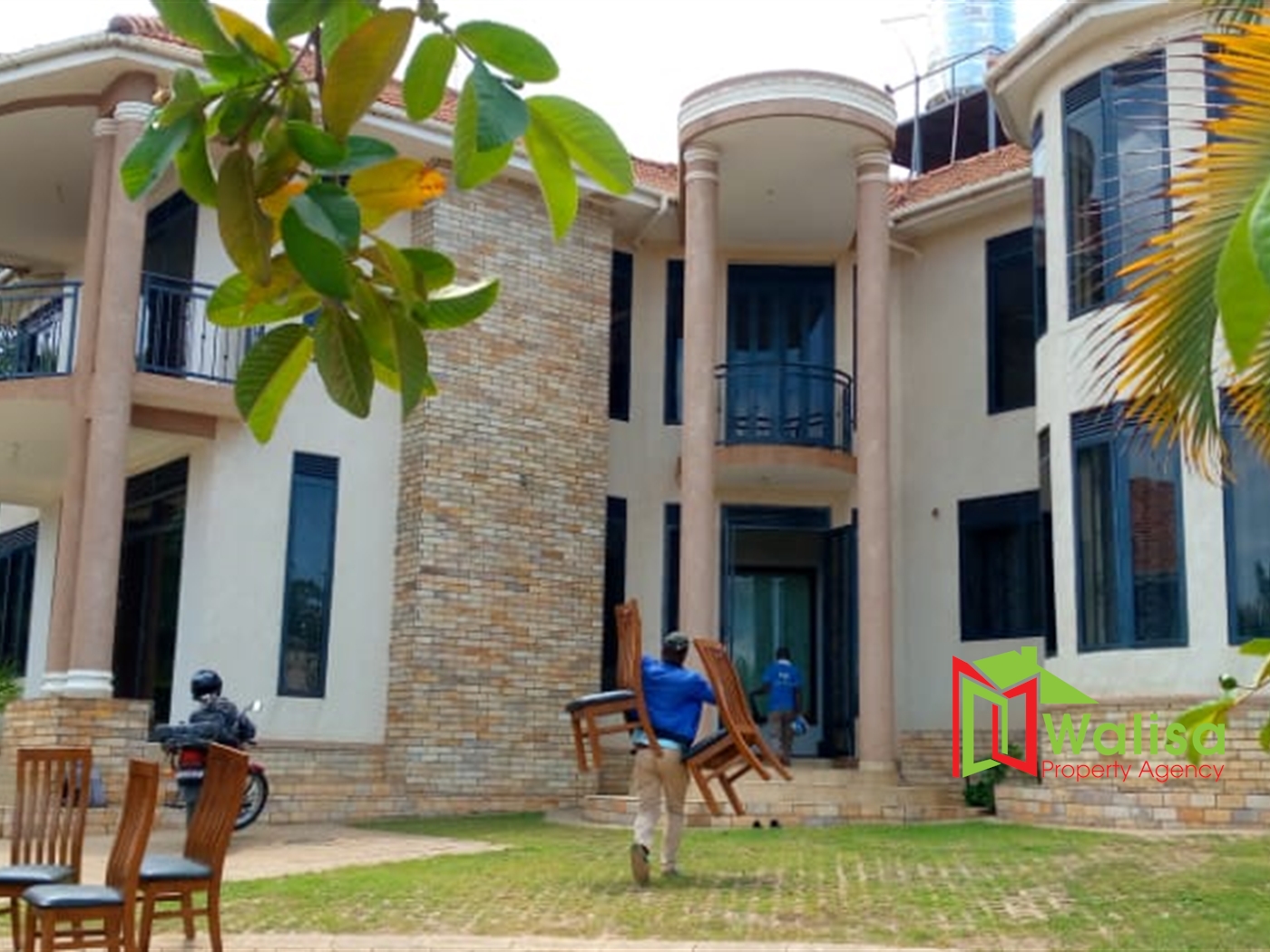 Mansion for rent in Buziga Kampala