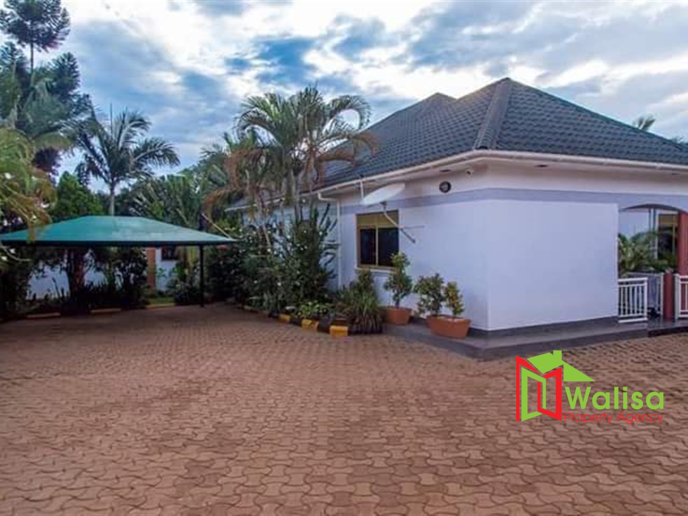 Bungalow for sale in Matugga Wakiso