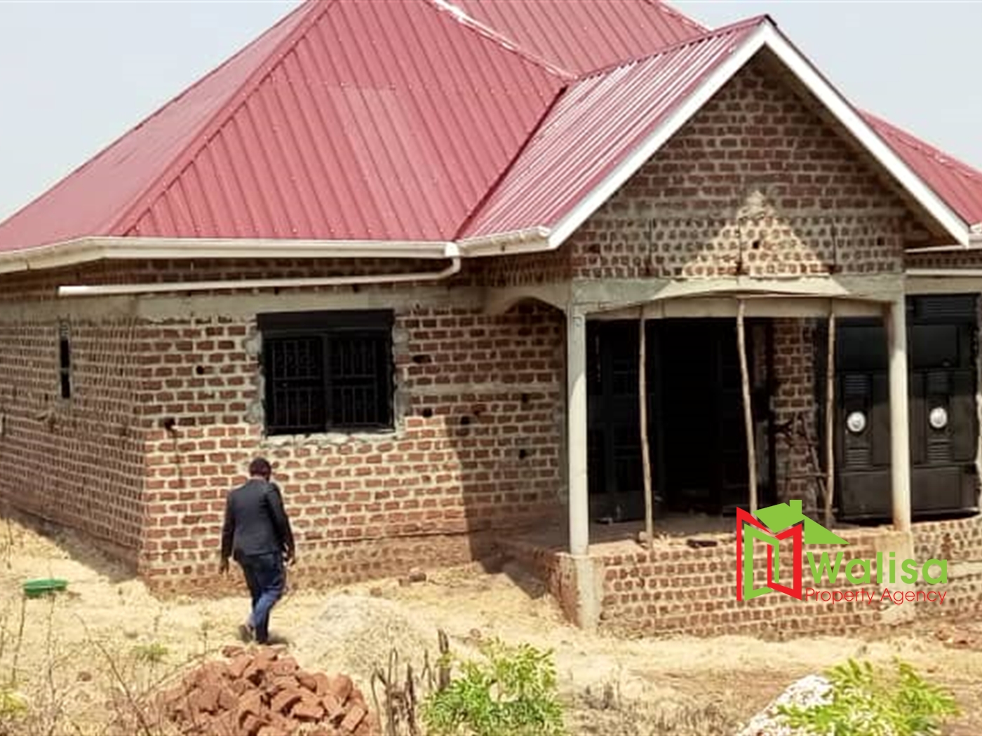 Shell House for sale in Kyererezi Kabarole