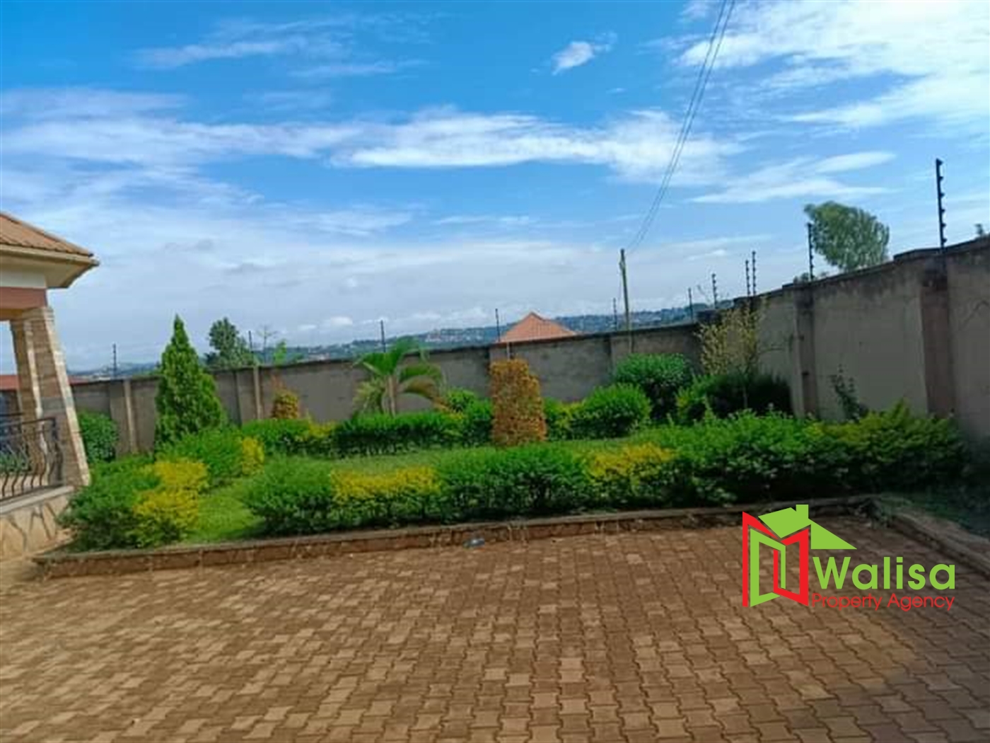 Bungalow for sale in Gayaza Wakiso