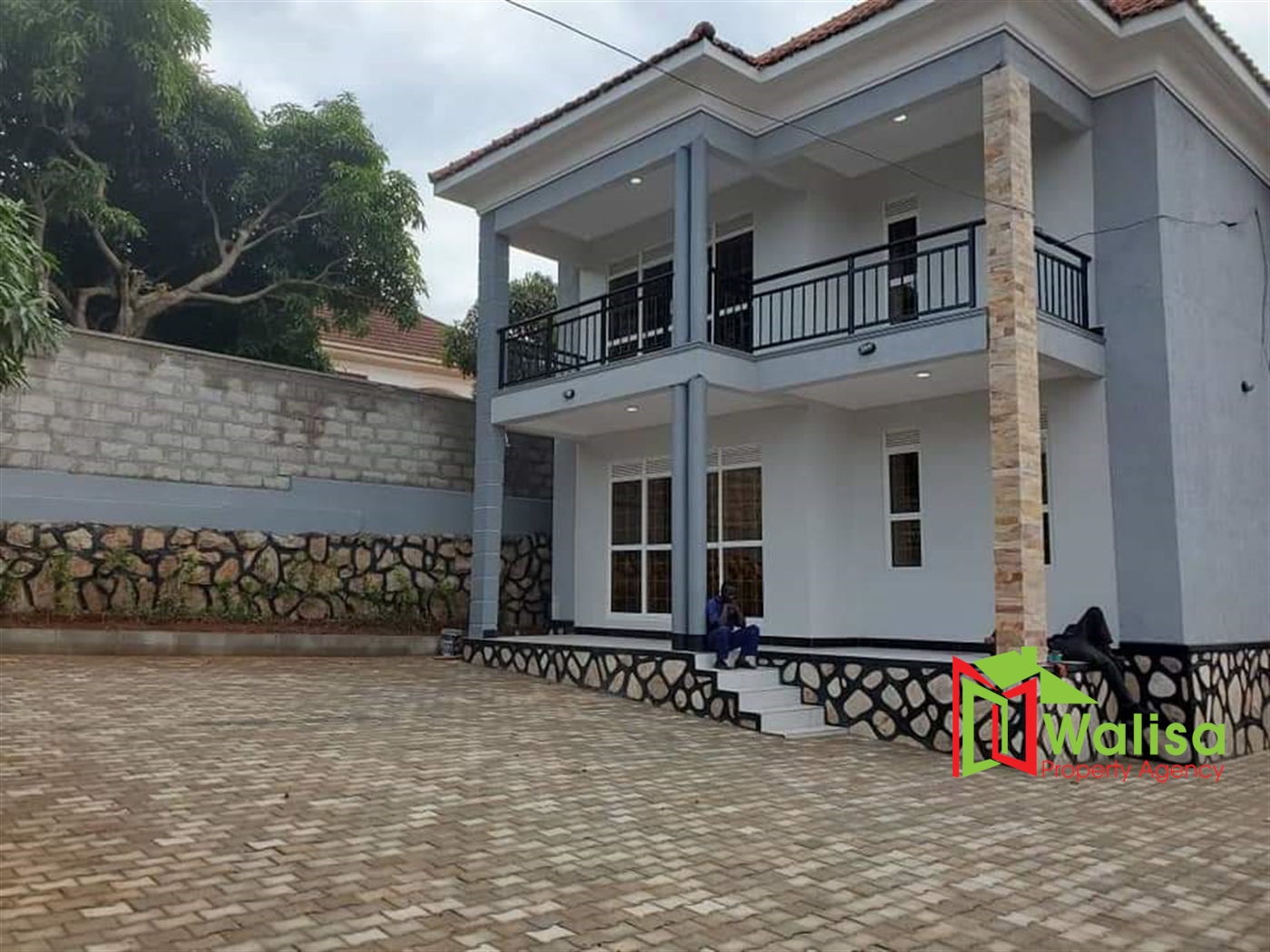 Storeyed house for sale in Sskiwunga Wakiso
