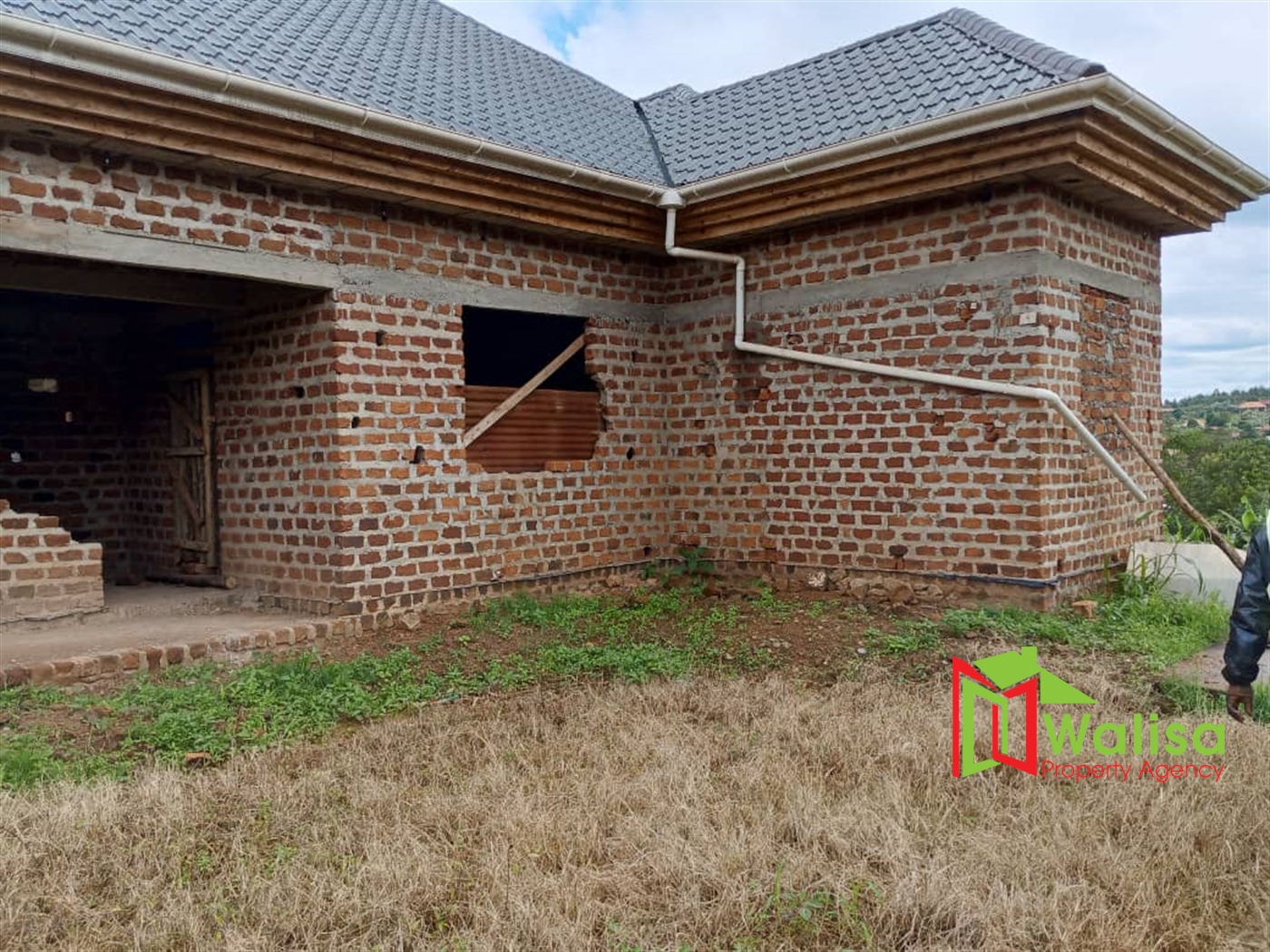 Shell House for sale in Busukuma Wakiso