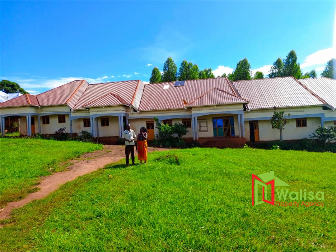 School for sale in Njeru Buyikwe