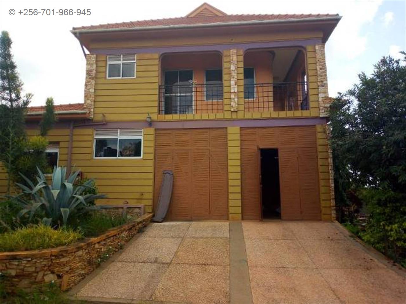 Mansion for sale in Kitende Wakiso