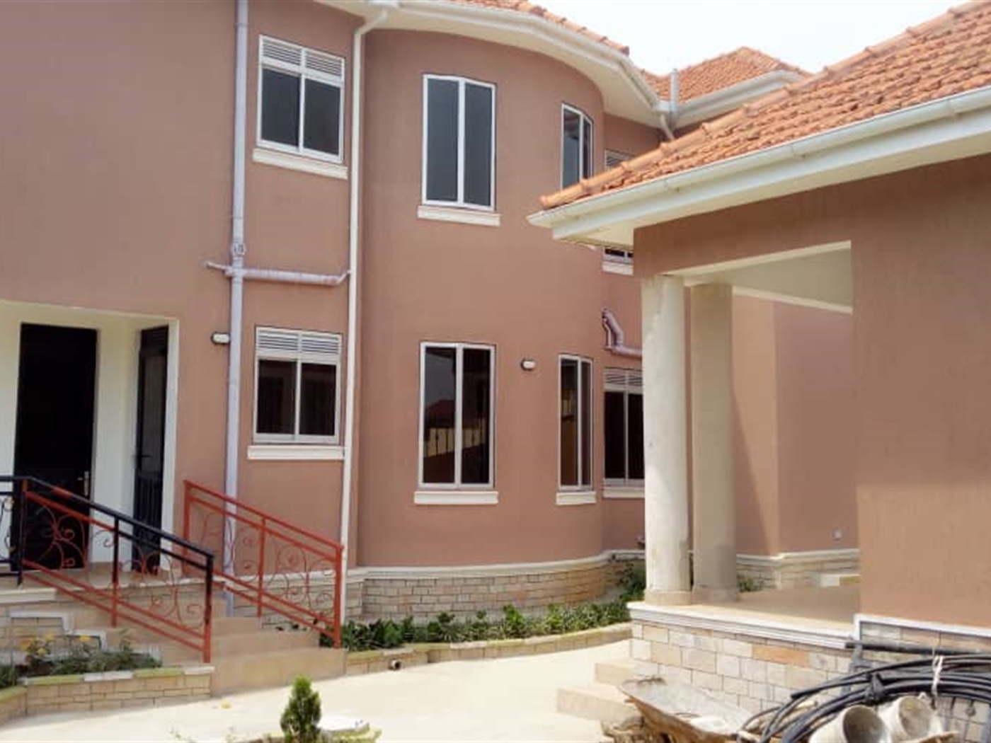 Mansion for sale in Luzira Kampala