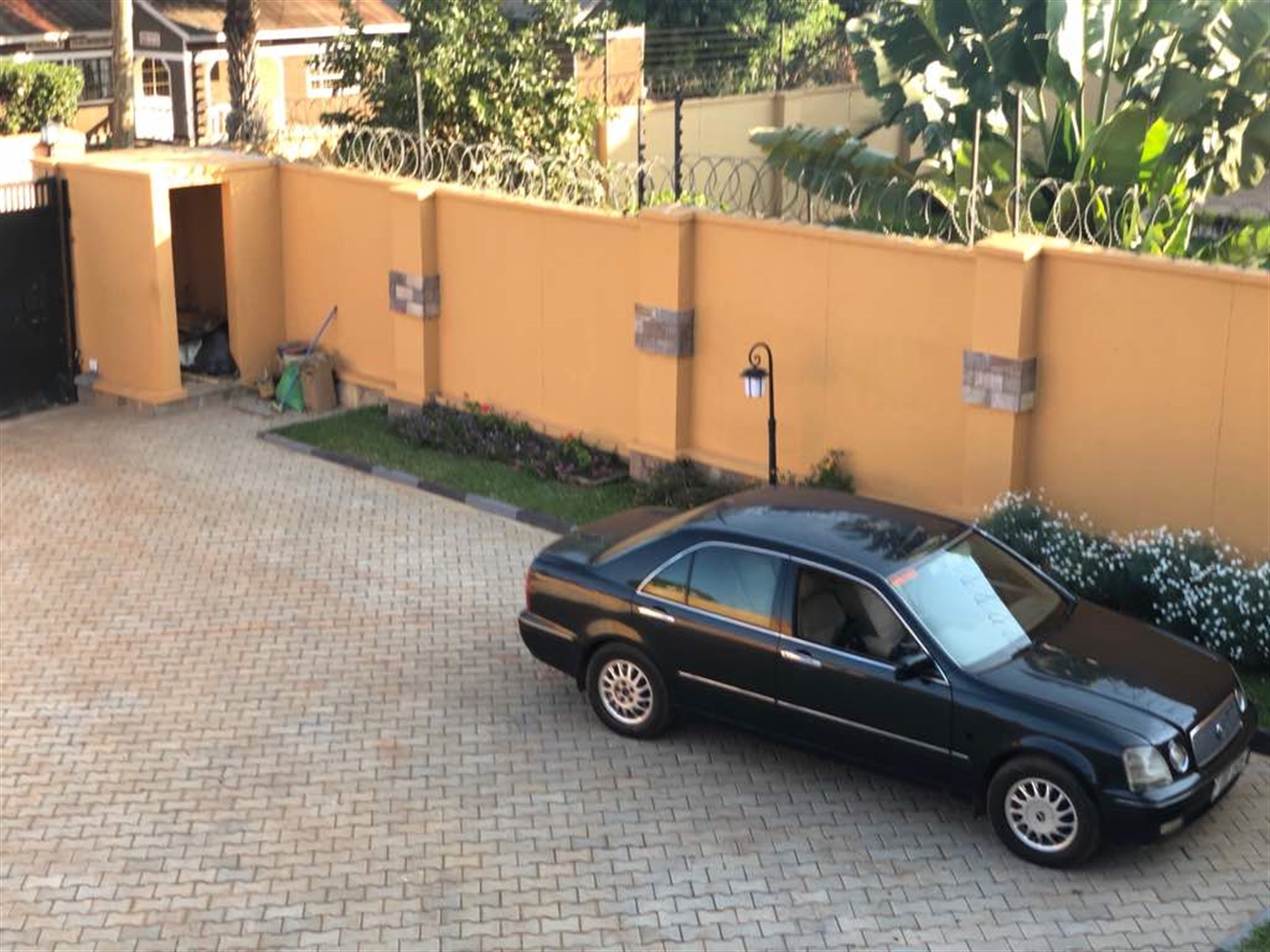 Mansion for sale in Munyonyo Kampala