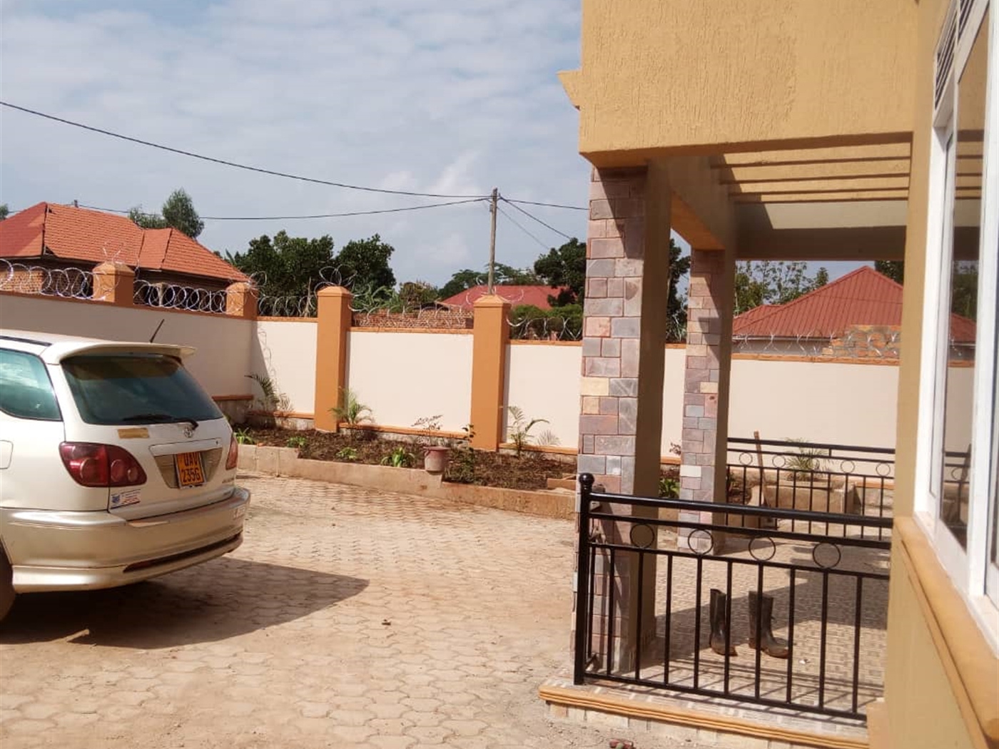 Mansion for sale in Namugongo Mukono