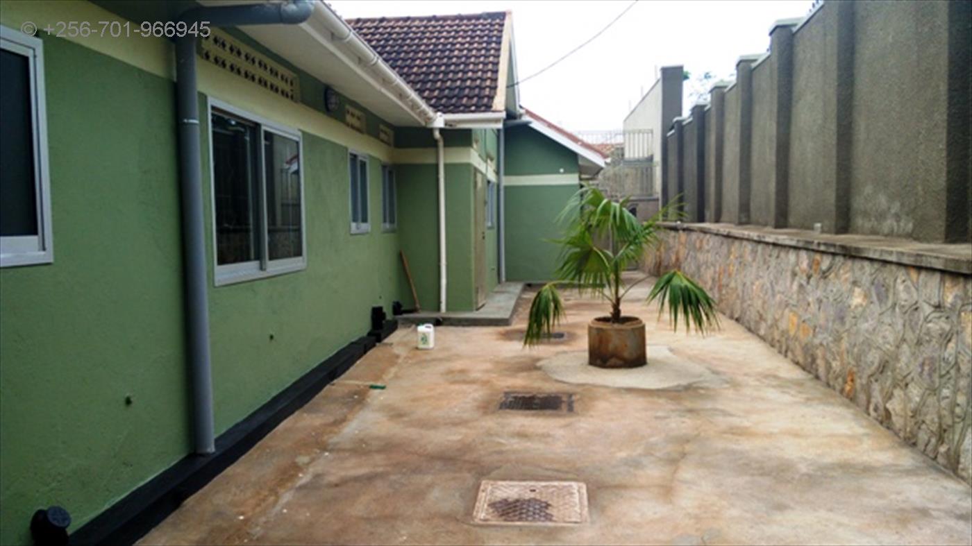 Bungalow for rent in Buziga Kampala