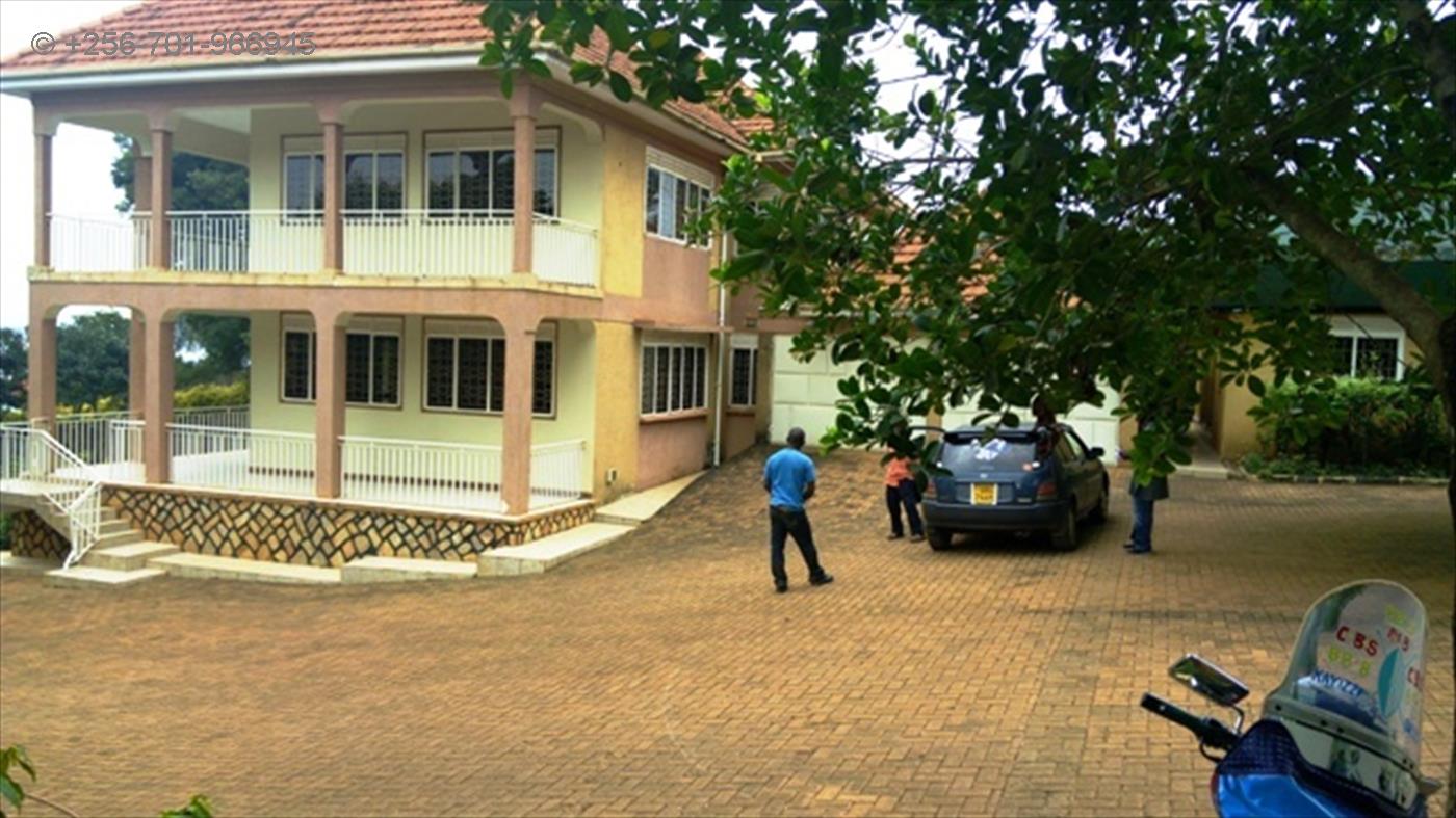 Mansion for rent in Buziga Kampala