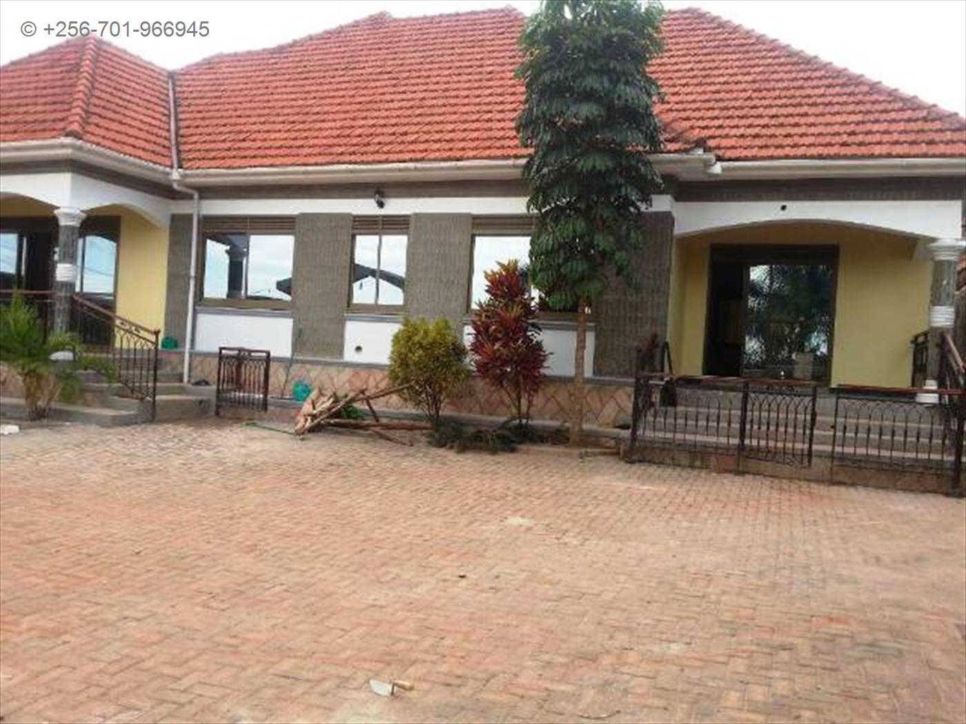 Bungalow for sale in Bwebajja Wakiso