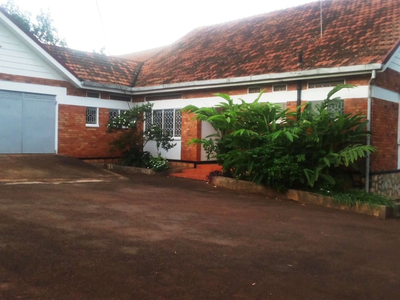Mansion for sale in Ggaba Kampala