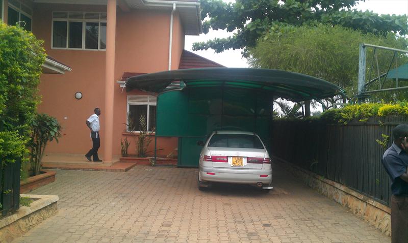 Mansion for rent in Munyonyo Kampala