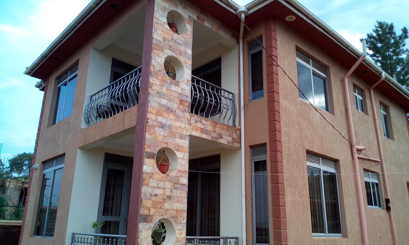 Mansion for sale in Ssekiwunga Wakiso