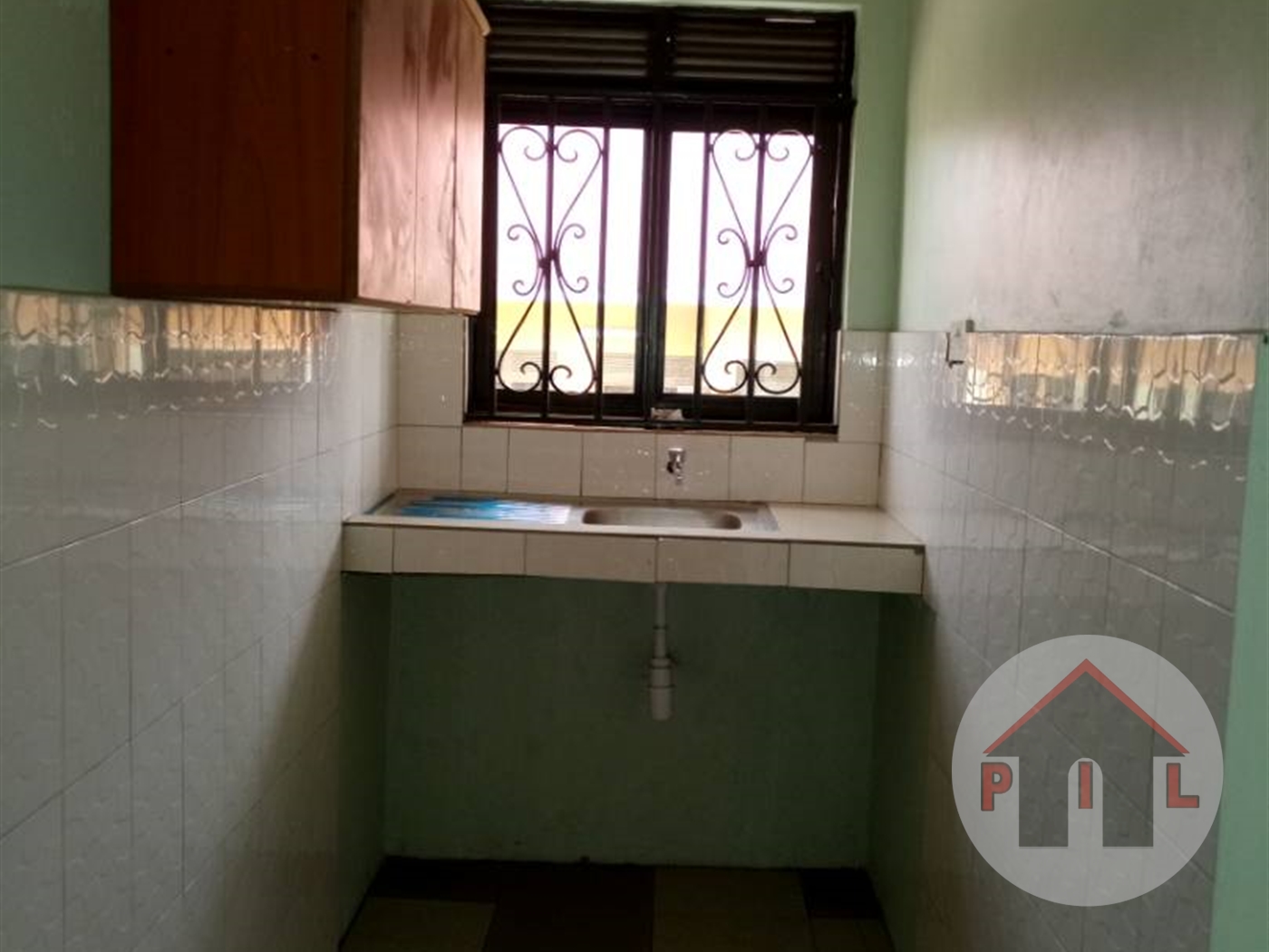 Semi Detached for rent in Mpererwe Kampala