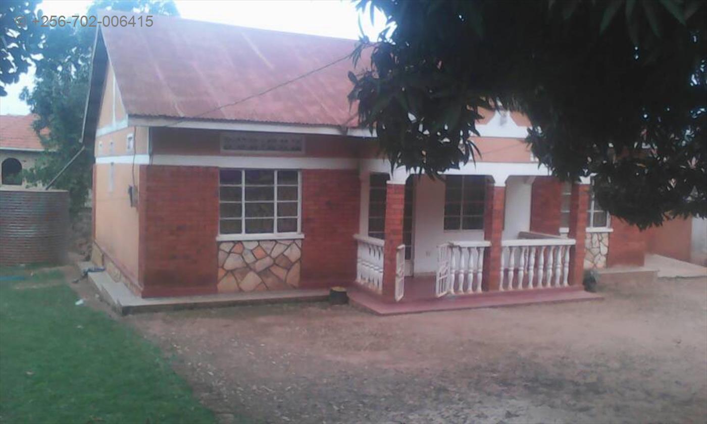 Bungalow for sale in Kiwanga Wakiso