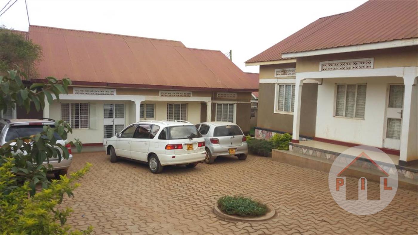 Bungalow for sale in Kyaliwajjala Wakiso