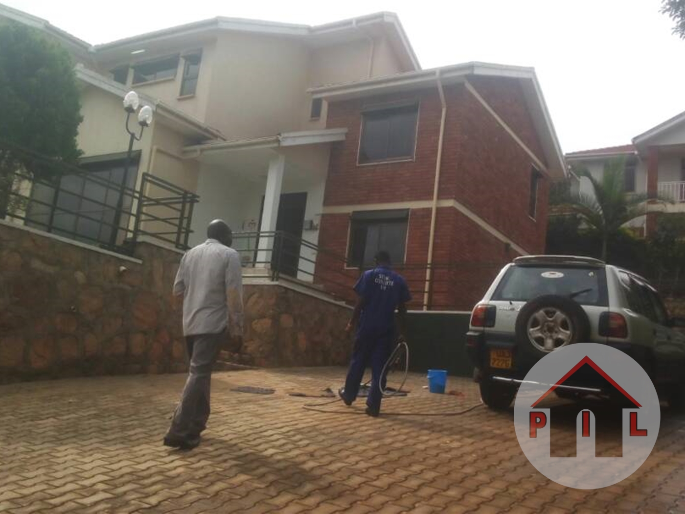 Mansion for sale in Akright Wakiso