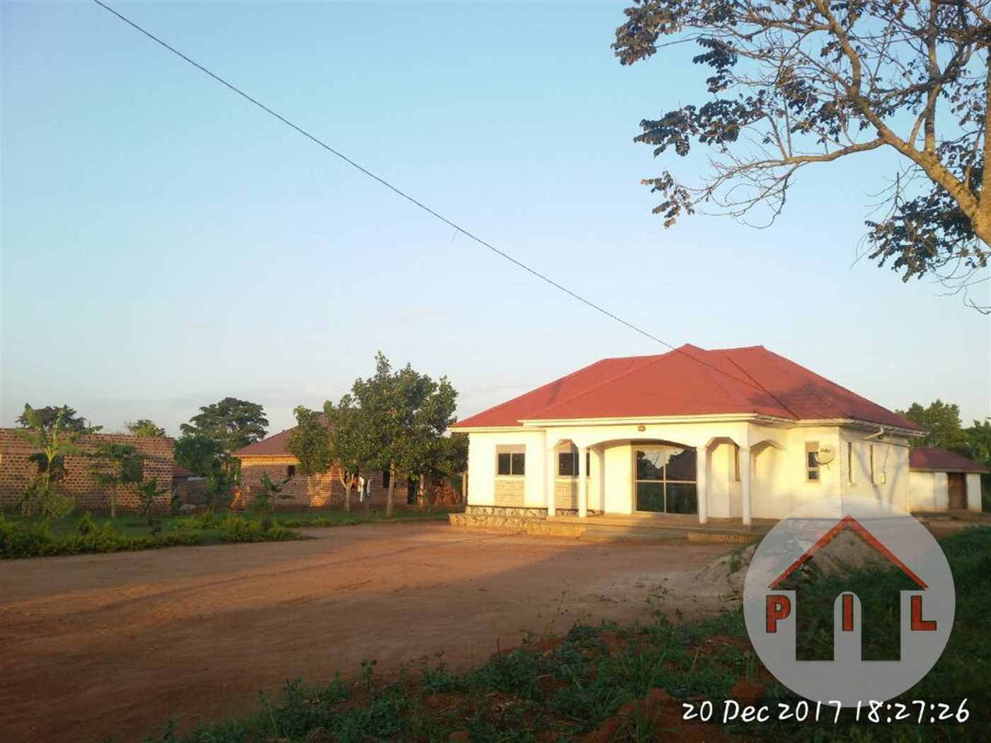 Bungalow for sale in Nakweelo Wakiso