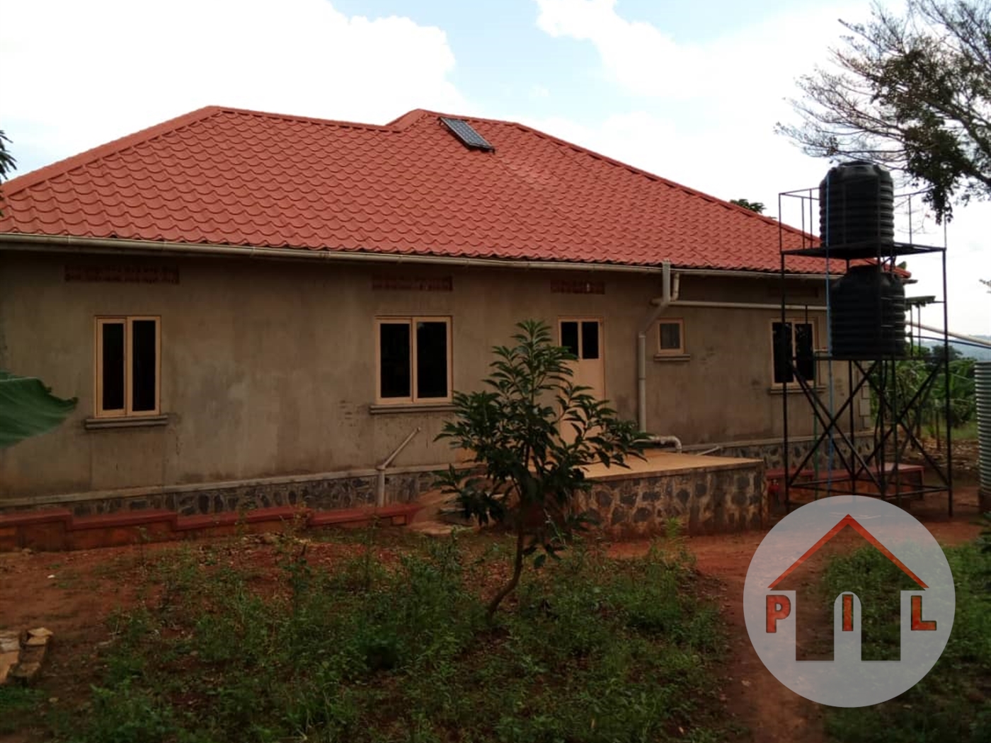 Bungalow for sale in Kabembe Mukono