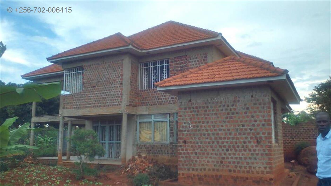 Bungalow for sale in Kawuku Wakiso