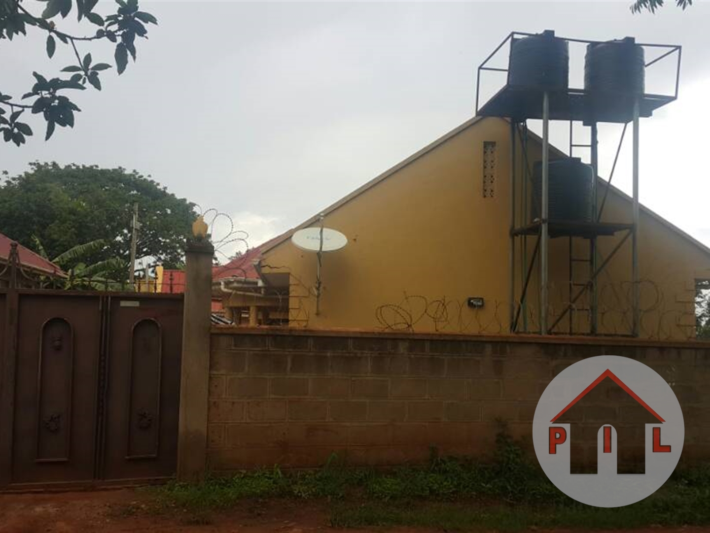 Bungalow for sale in Kyanja Wakiso