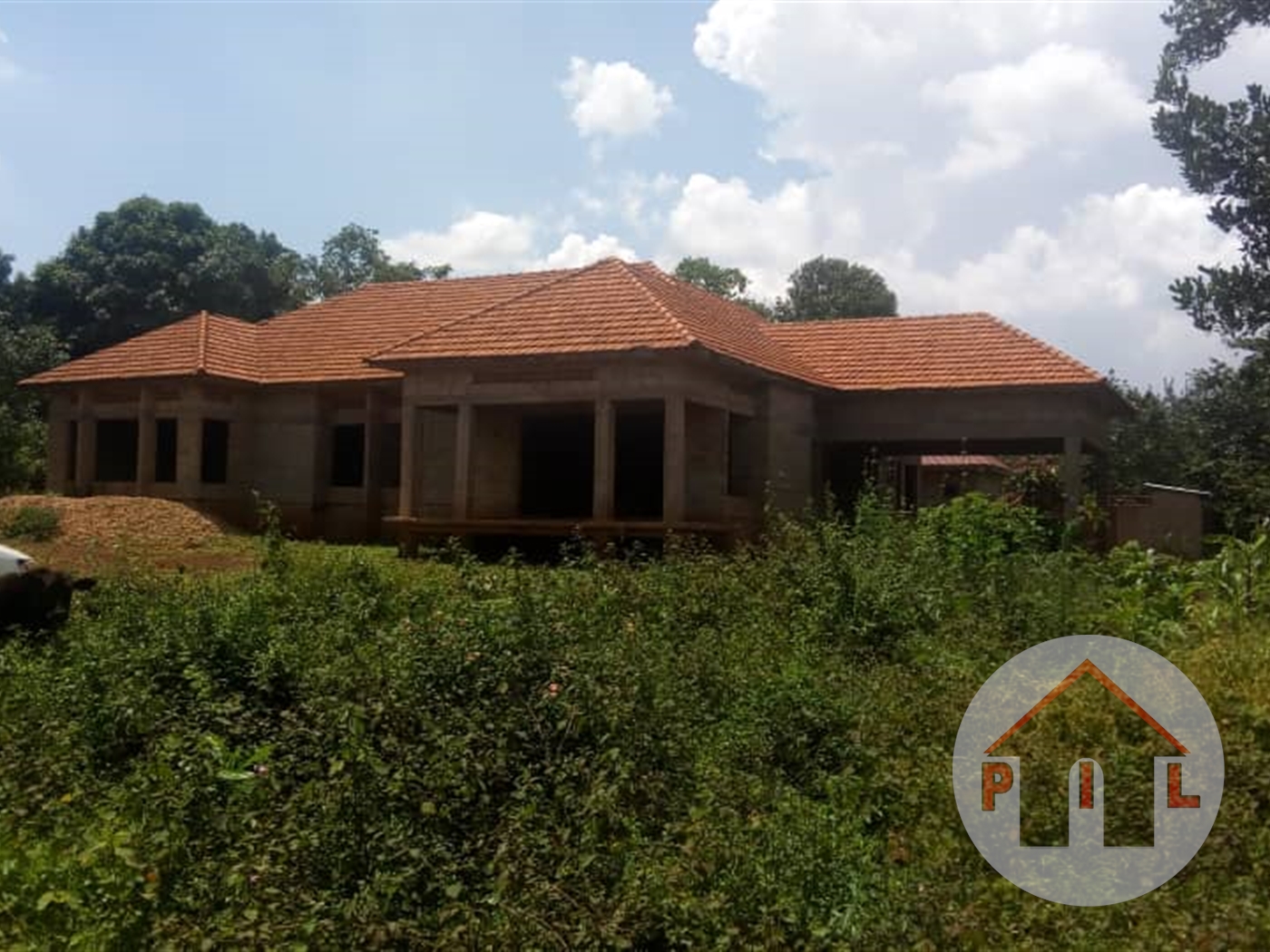 Shell House for sale in Buloba Wakiso