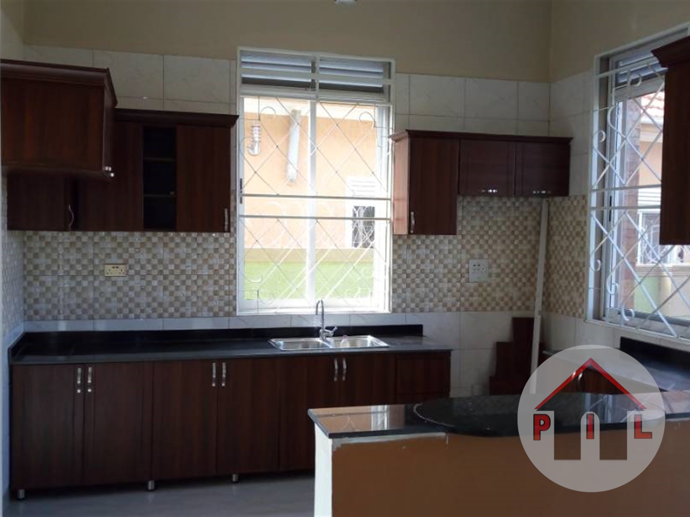 Bungalow for sale in Kyaliwajjala Wakiso