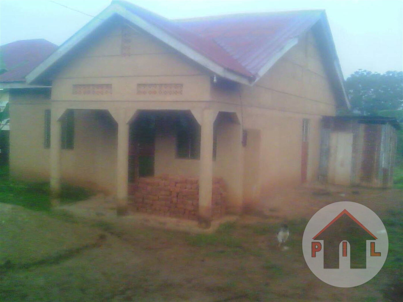 Shell House for sale in Bwebajja Wakiso