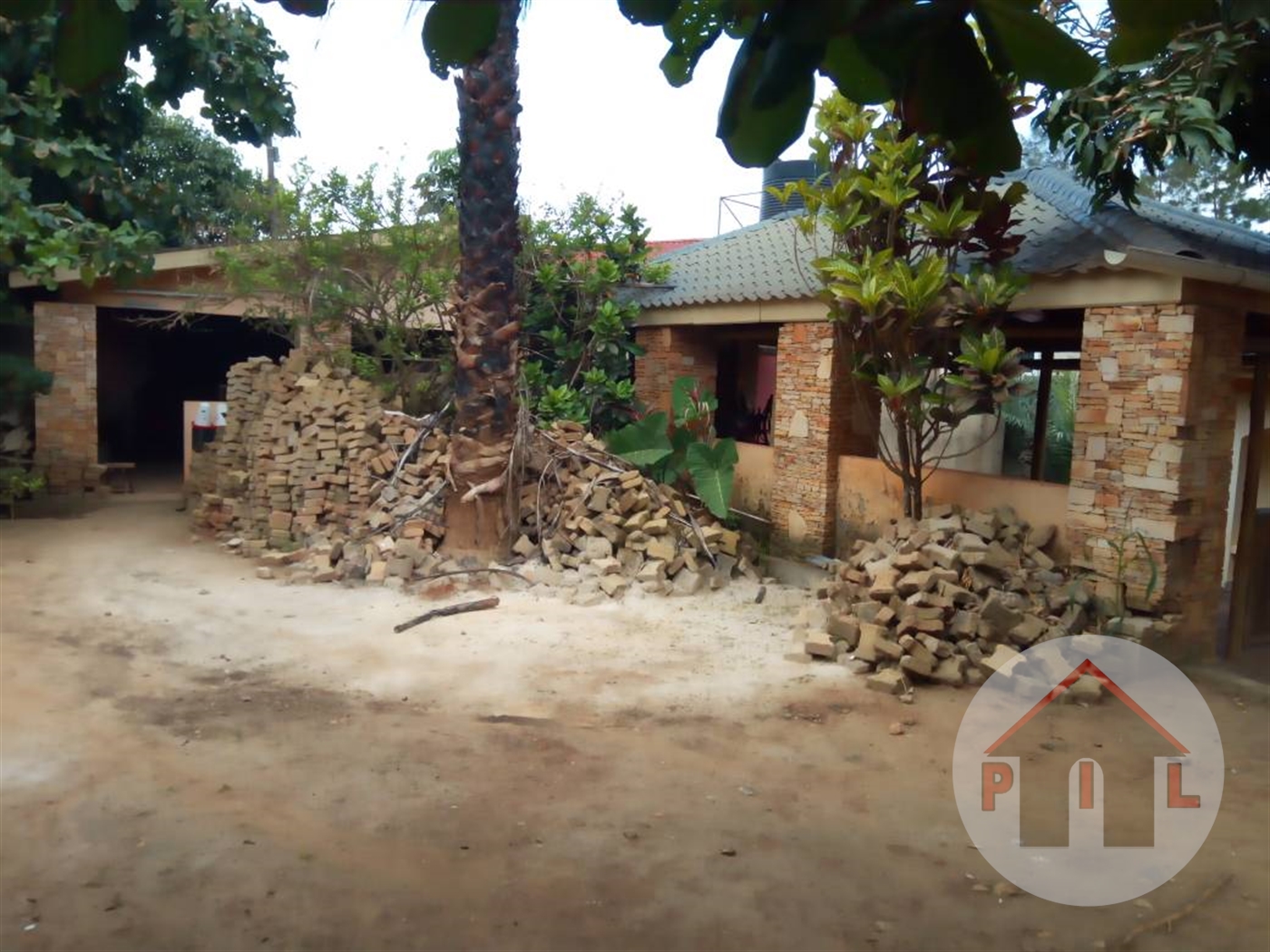 Hotel for sale in Kulambilo Wakiso