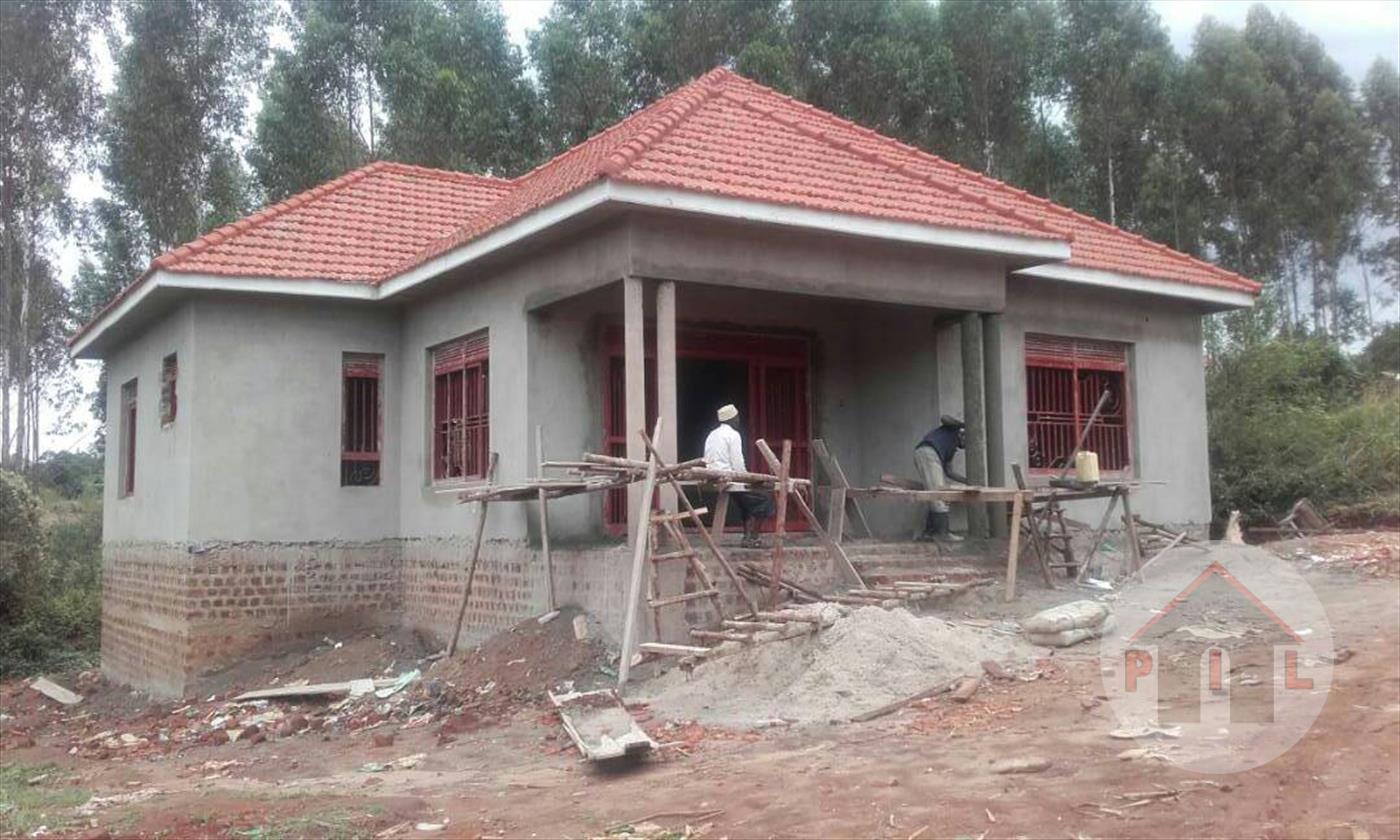 Shell House for sale in Nangabo Wakiso