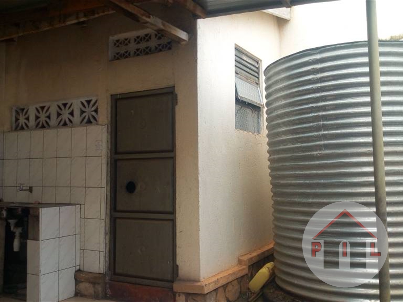 Bungalow for sale in Kilinya Wakiso