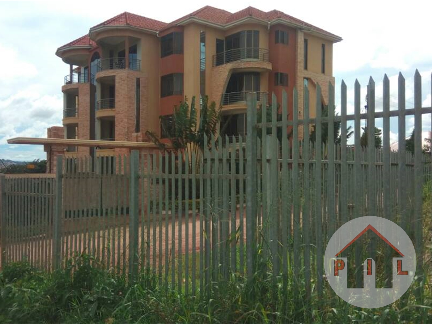 Apartment block for sale in Munyonyo Kampala