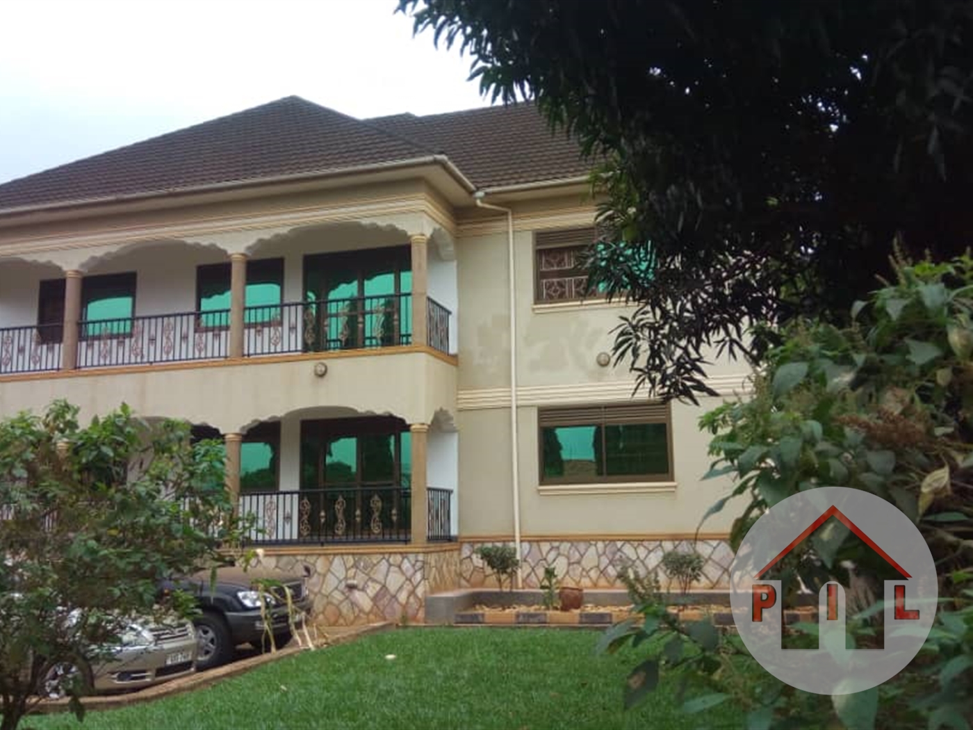 Mansion for sale in Kololo Kampala