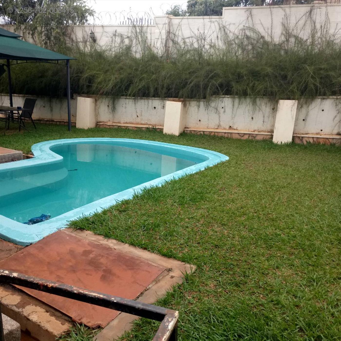 Bungalow for sale in Munyonyo Kampala